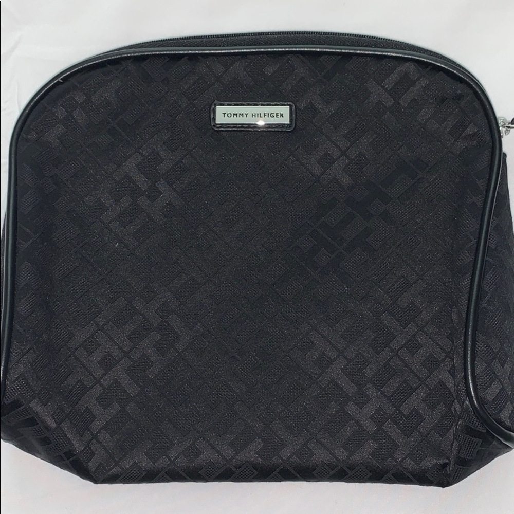 Tommy Hilfiger Cosmetic Bag